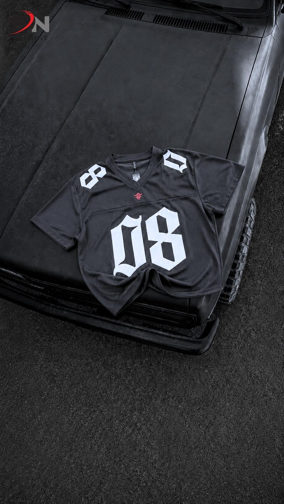 The Gent Co. | 08 Embossed Printed Drop Shoulder
